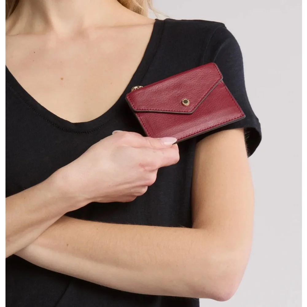 AMIEE Kestenberg Calgary Wallet Elegant Red Leather 2026